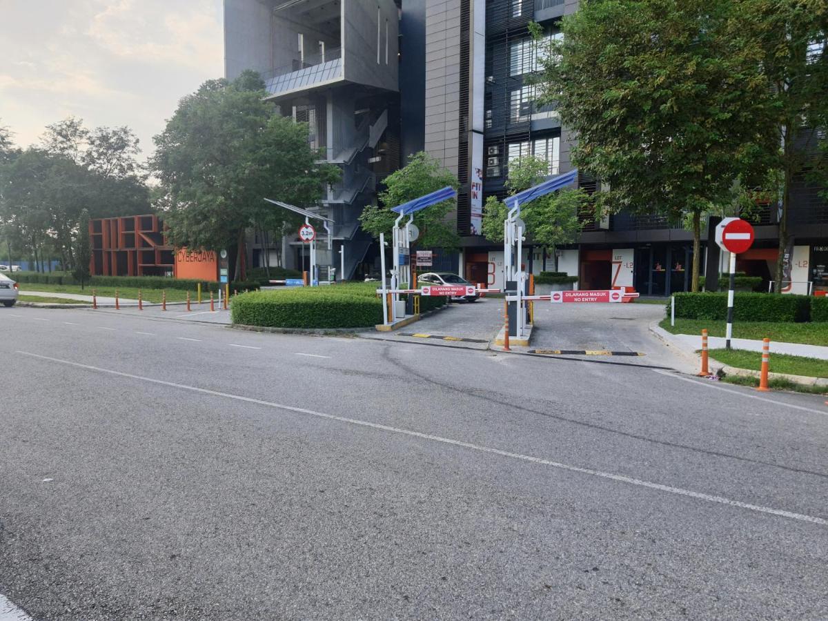 Cyberjaya Tamarind Suites,Mediya Homestay المظهر الخارجي الصورة